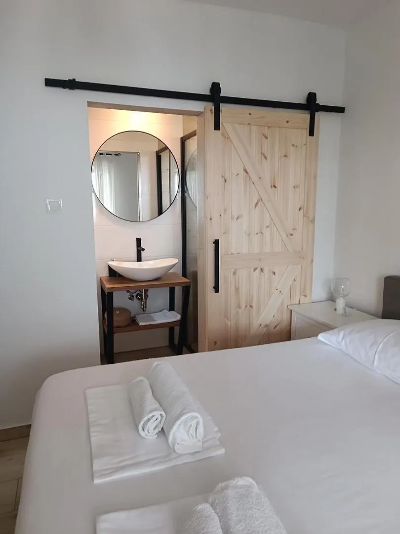 Гостевой дом Apartments Marija Кампор